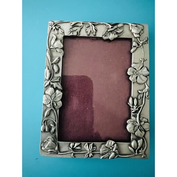 SEAGULL Pewter Canada Floral Picture Frame 1988 Vintage 3x4 Ornate Flowers - Picture 2 of 15